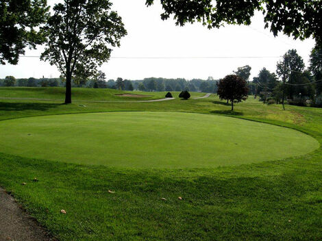 Harbor Hills Country Club photo