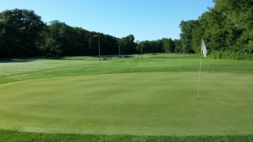 Taylors' Par 3 Golf Course photo
