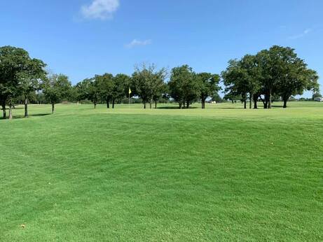 Twisted Oaks Golf Club photo